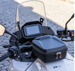 Shad E09CM Click Sistem Depo Üstü Çanta 5 Litre