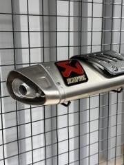 Akrapovic Silver Carbon Detail Motosiklet Performans Egzozu
