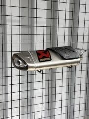 Akrapovic Silver Carbon Detail Motosiklet Performans Egzozu